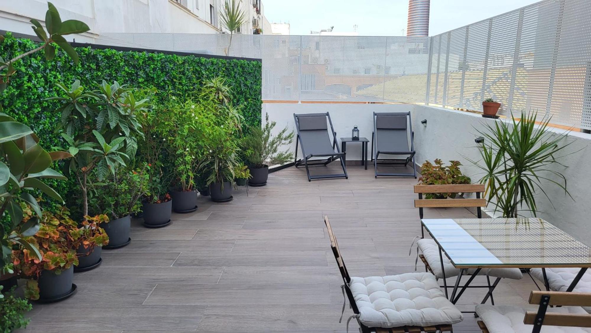 New! Cozy For Couples With Private Patio Apartamento