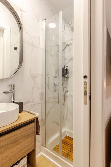 New! Cozy For Couples With Private Patio Apartamento *