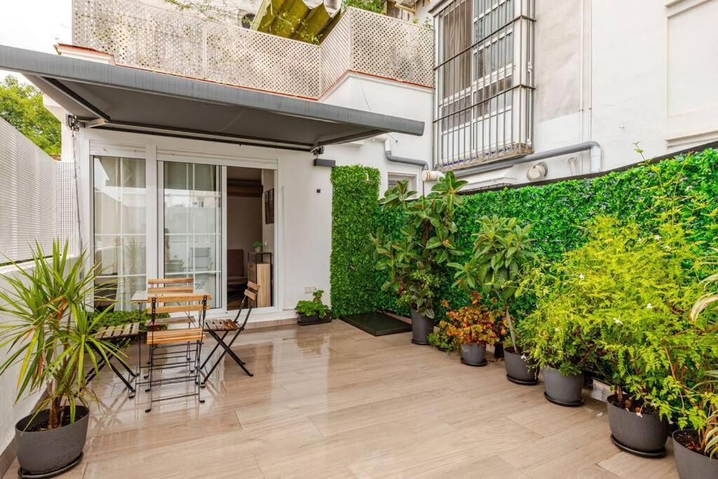 New! Cozy For Couples With Private Patio Sevilha